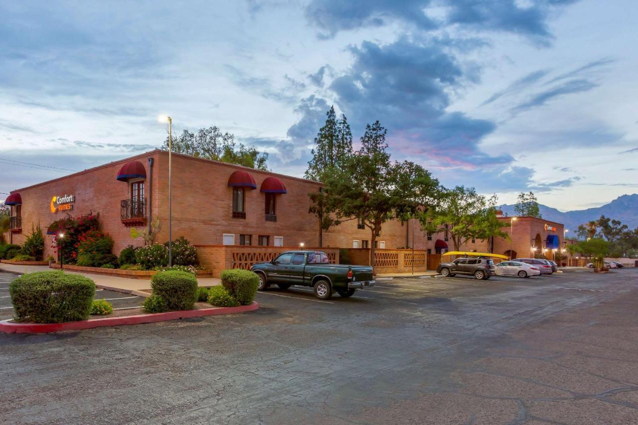Comfort Suites At Sabino Canyon Tucson Exterior foto