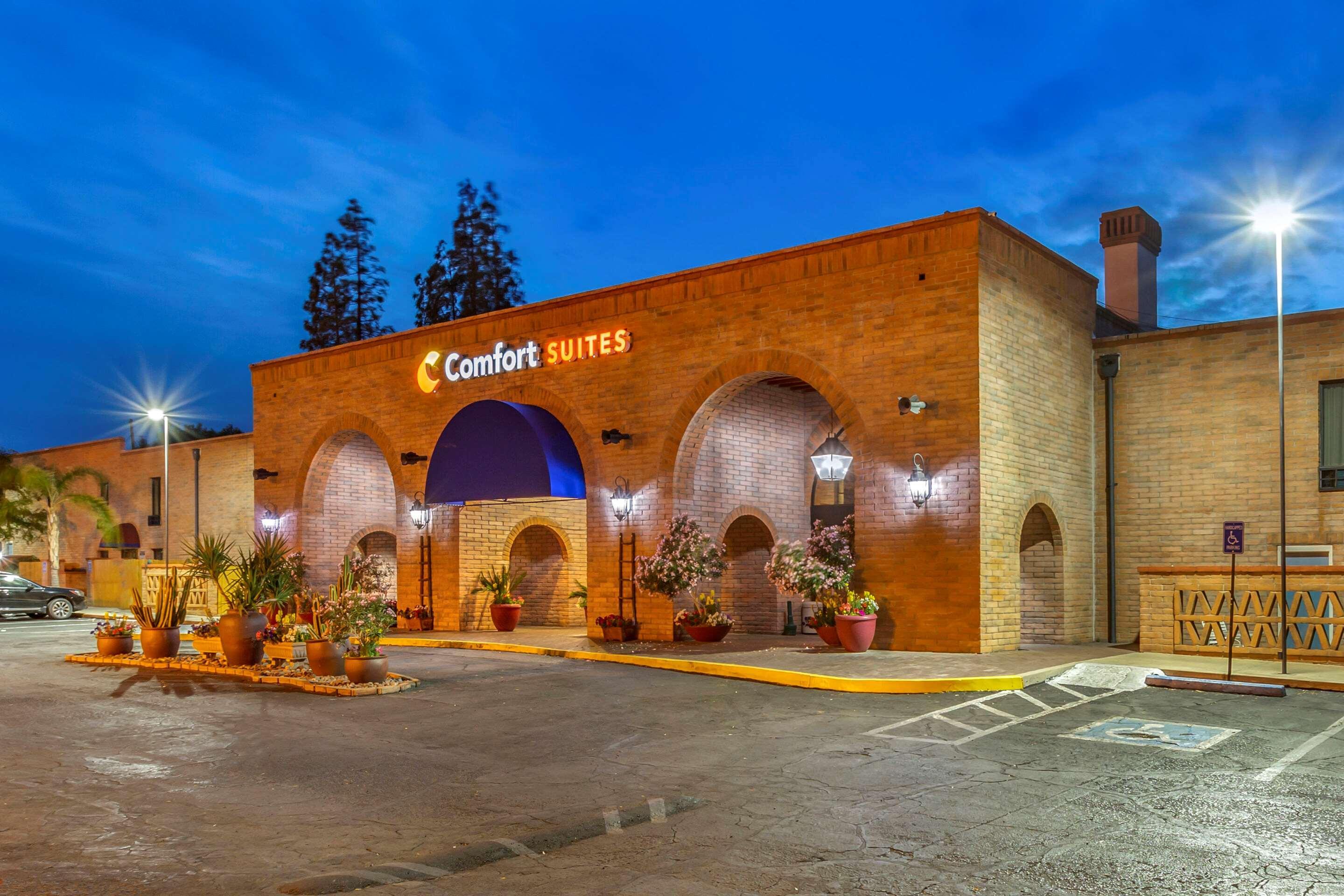 Comfort Suites At Sabino Canyon Tucson Exterior foto